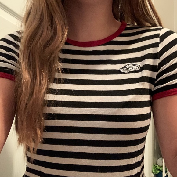 Vans Top - Picture 2 of 6